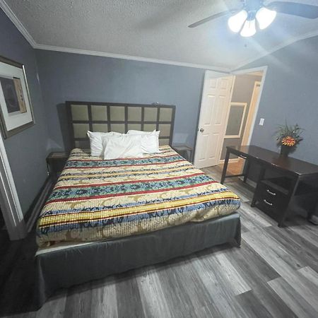 Cozy 3Br Cabin With Ac And Wi-Fi Fully Fenced Memphis Exterior foto