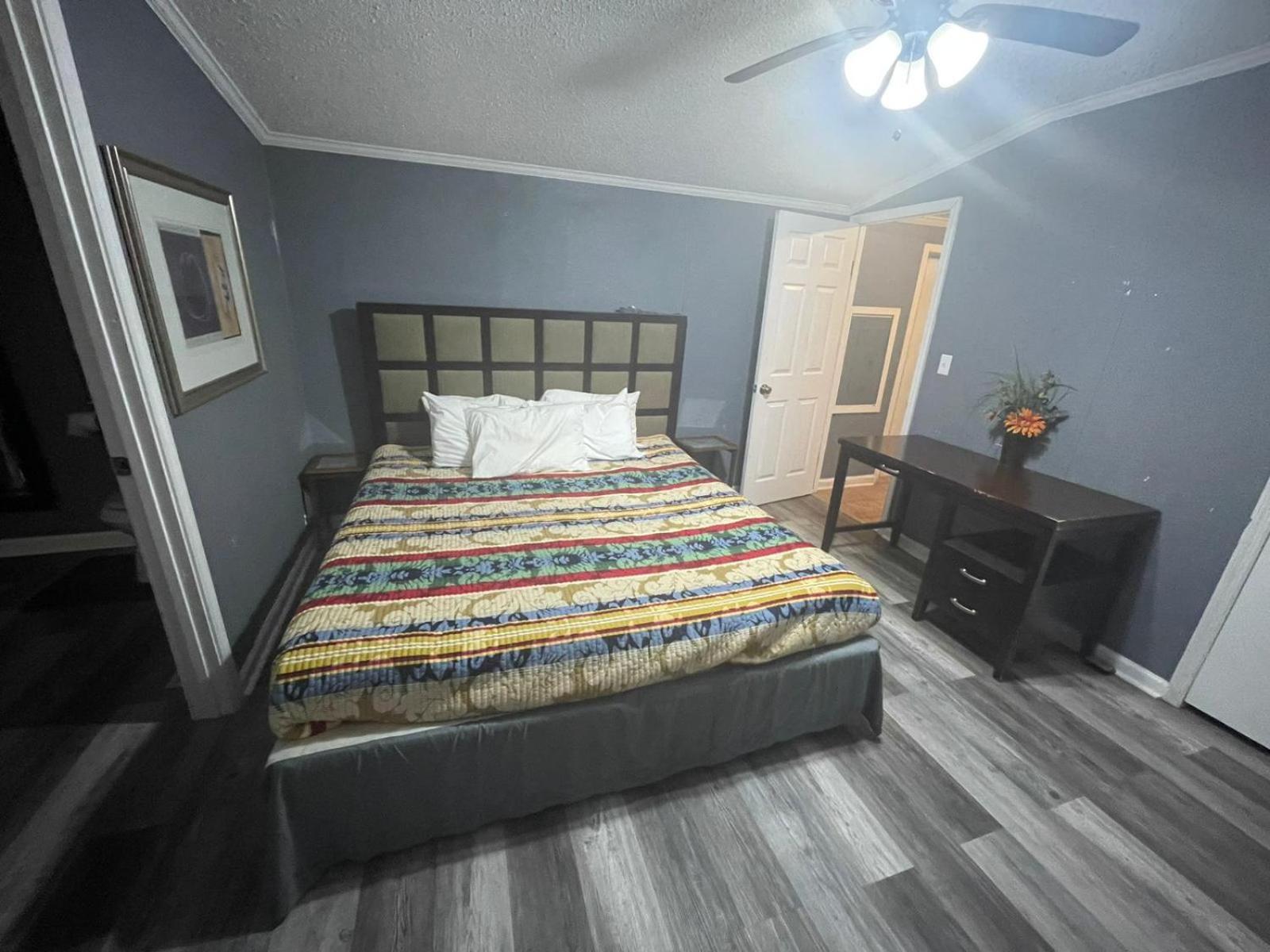 Cozy 3Br Cabin With Ac And Wi-Fi Fully Fenced Memphis Exterior foto